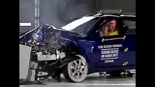 Front Chevrolet Lacetti/Suzuki Forenza Crash Test