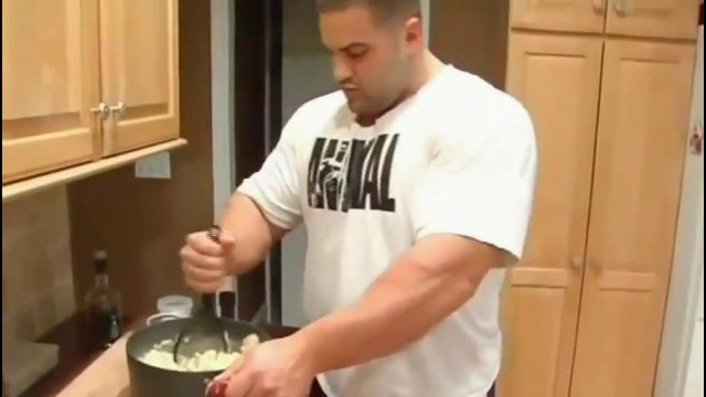 Eating like a bodybuilder 2017 new