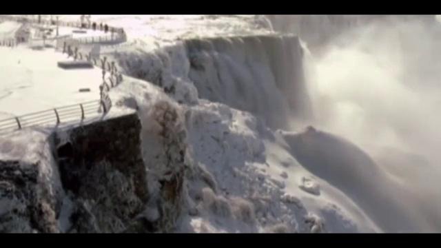 Ниагарский водопад замерз впервые за 100 лет