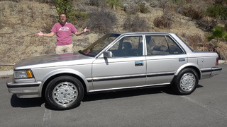 Nissan Maxima 1986 года был высоко-технологичным спортивным седаном из 80’х