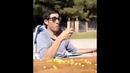 Как он это делает