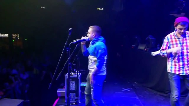 ИДЕФИКС "ЗАБЕРИ МЕНЯ" (Live на концерте 25/17,720p)