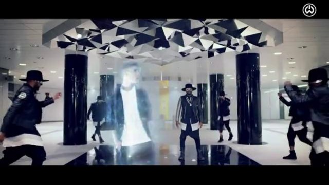 Will.I.Am ft. Justin Bieber – #thatPOWER