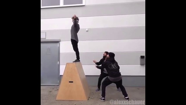 Ты тоже доверяешь друзьям?))