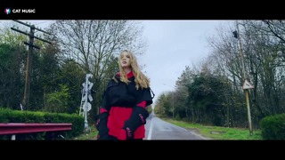 Denisa Moga – Singuri (Official Video)