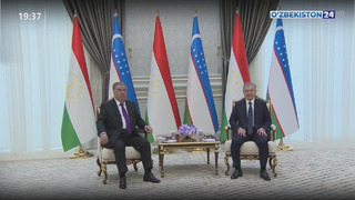 Президент Таджикистана прибыл с визитом в Узбекистан