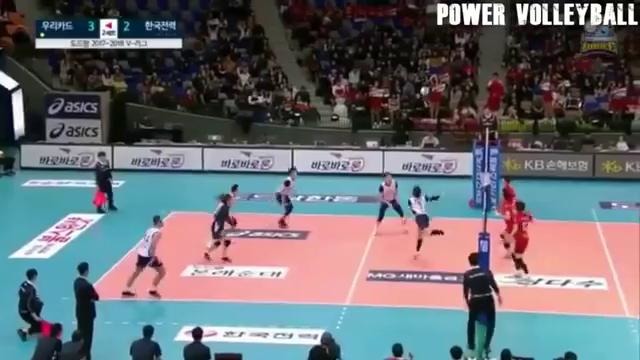 7 Players On The Court! Funny Volleyball Videos