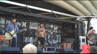 Alexisonfire – This Could Be Anywhere In The World (LIVE)