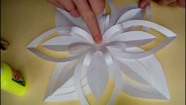 Как еще можно сделать 3D снежинку (видео)