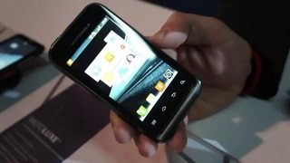 CES 2012: Motorola Defy Mini