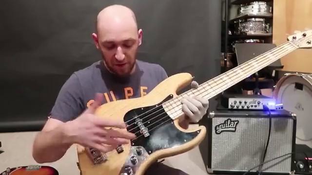 The Jazz bass vs Precision bass thing