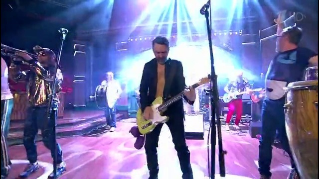 Вечерний Ургант. Группировка Ленинград — Экспонат. (29.01.2016)