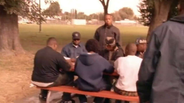 (Дискотека 90-х) Eazy-E – Real Muthaphuckkin G’s