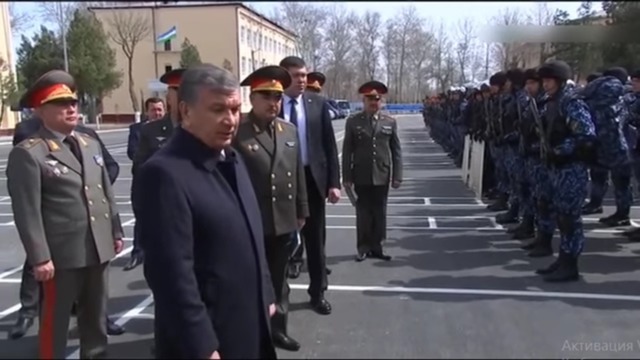 Shavkat Mirziyoyev Samarqandda Milliy gvardiya faoliyati bilan tanishdi (18.03.2018)