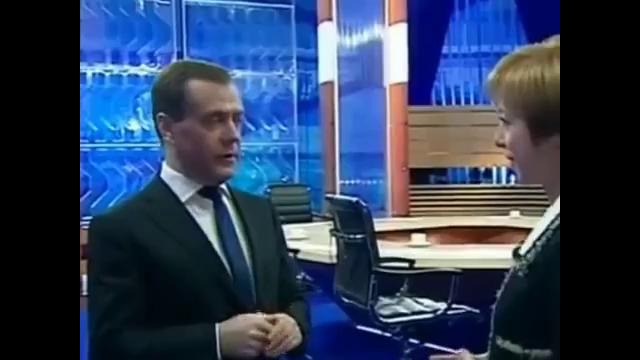 Nlo Медведев признал существование инопланетян