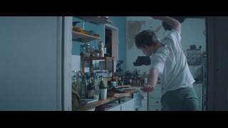 Alice Merton – Funny Business (Official Video)