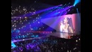 Ariana Grande before teract in Manchester