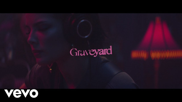 Halsey – Graveyard (Stripped – Live From Nashville 2019!)