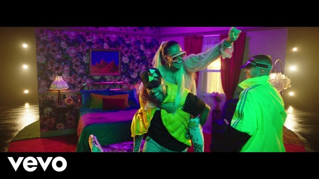 Karol G, J. Balvin – Mi Cama ft. Nicky Jam (Official Remix Video 2018!)