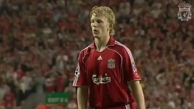 Liverpool FC. Dirk Kuyt. Back of the net