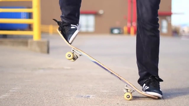 Скейтбординг сделан проще! 3-я часть. Как сделать "олли"