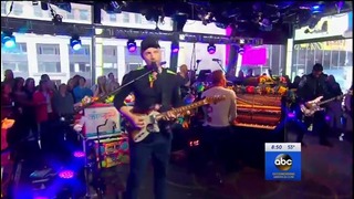 Coldplay – Up&Up ( Live on GMA ) 2016