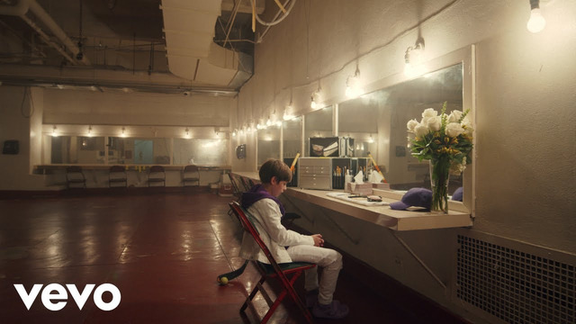 Justin Bieber & benny blanco – Lonely (Official Music Video)