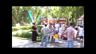 Парк Гафура Гуляма в Ташкенте. Лето 2012