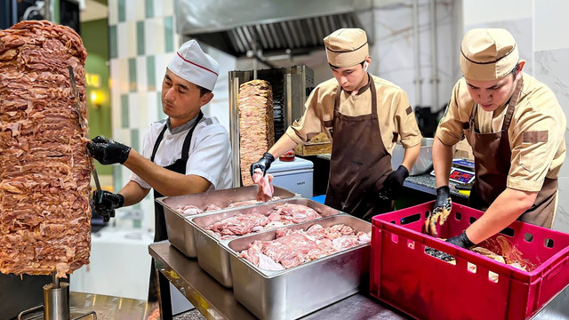 How to Make Doner Kebab – Uzbeks Prepares Doner Kebab With Amazing Skills. Uzbek Cuisine