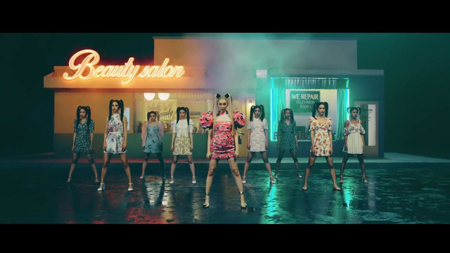 SUNMI (선미) – ‘LALALAY (날라리)’ Official MV