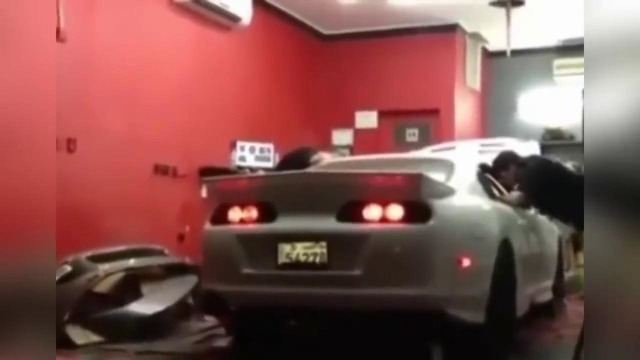 Angry toyota supra. loud turbo sounds