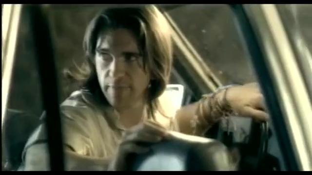 Juanes – La Camisa Negra