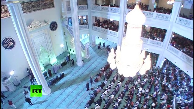 Московская соборной мечет праздничная проповедь в честь Курбан-байрама