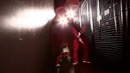 Jabbawockeez Freestyle. Robot Remains (remix)