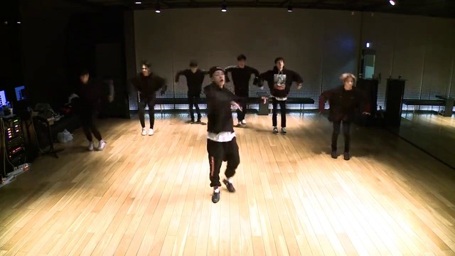 IKON – Love Scenario (Dance Practice video)
