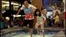 Can You Walk on Water (Non-Newtonian Fluid Pool)