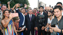 O‘zbekiston prezidenti bilan selfi: bu kutilmagan syurpriz bo‘lgan