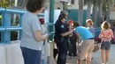 Sniffing In Public Prank / Sniffing В Общественной Prank VitalyzdTv