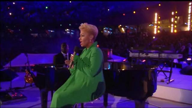 Closing Ceremony – Emeli Sande – London 2012 Olympic Games