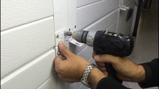 Установка Итальянских секционных ворот