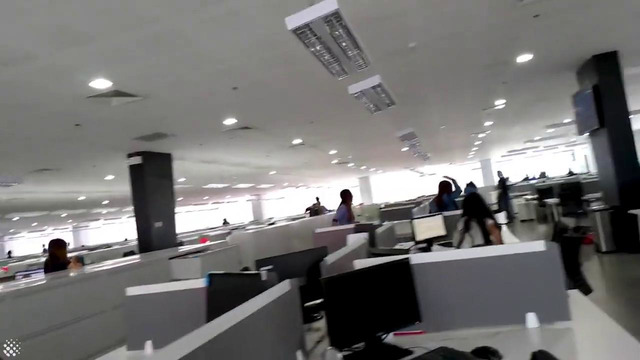 Землетрясение на Филиппинах глазами офисных работников