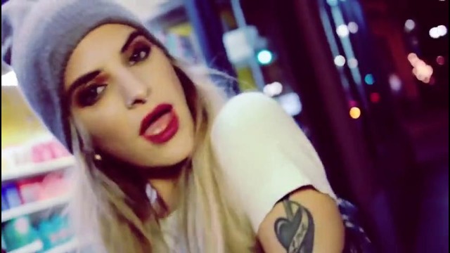 Juliet Simms – Trouble Finds You (Official Music Video 2017!)
