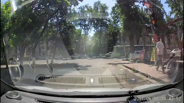 Мелкое дтп Чиланзар-3 10.06.2017