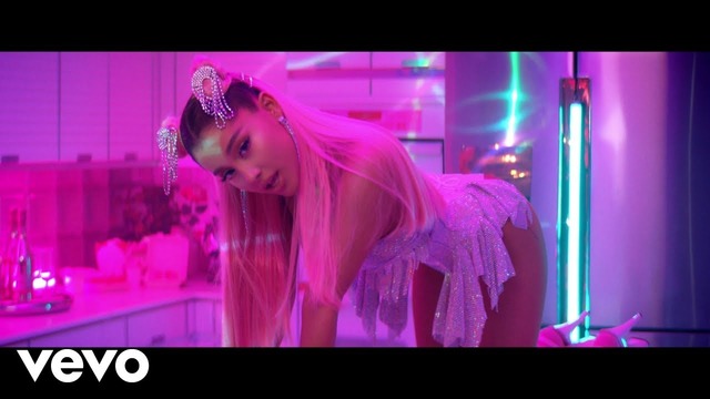 Ariana Grande – 7 rings (Official Video 2019!)