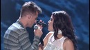 The Chainsmokers ft. Halsey – Closer (Live from the 2016 MTV VMAs)