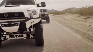 Самый крутой Chevy Blazer разрывает пустыню на части