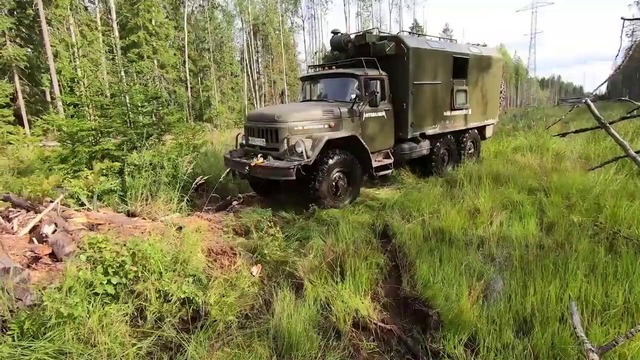 Combat Crew. По следам утонувшего экскаватора. ЗИЛ-131, Турбо-трактор, и Нива