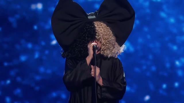 Sia Performs “Unstoppable” To Close the 2025 Breakthrough Prize Ceremony