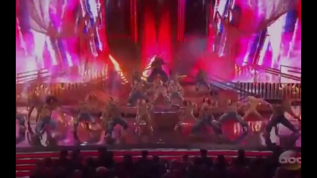 Jennifer Lopez – Dance Medley (Opening Act) (2)