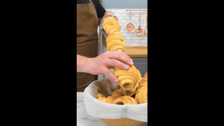 Готовлю разом гору круассанов #croissant #homebaking #recipe
